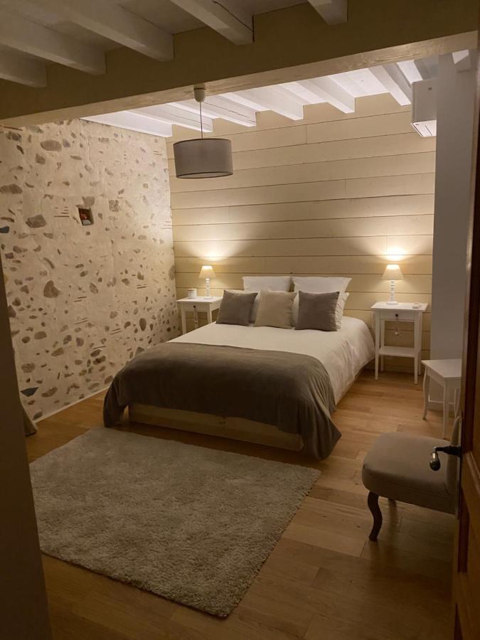 Bed and Breakfast Domaine Des Pierres Trouvees Saint-Vincent  Exterior foto