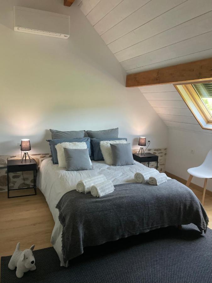 Bed and Breakfast Domaine Des Pierres Trouvees Saint-Vincent  Exterior foto